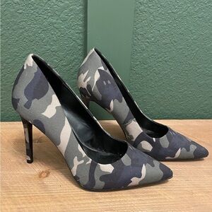 Mix No. 6 Danyah Pump Size 8